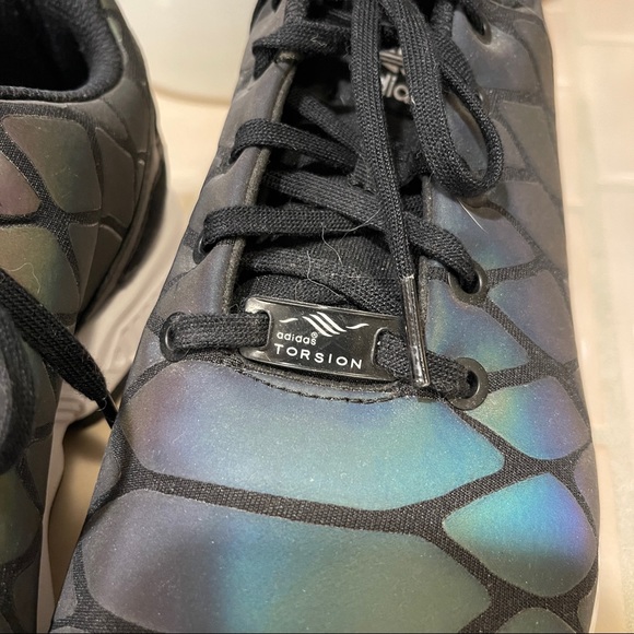 Adidas Shoes black torsion reflective - Picture 3 of 7